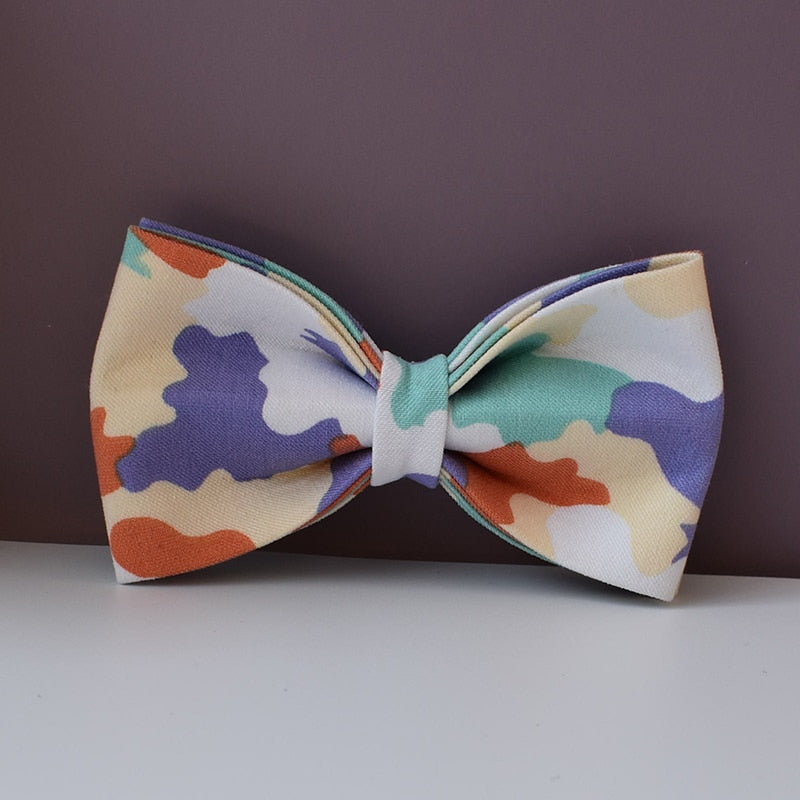 Flora Camouflaged Bowtie Dog Collar Set